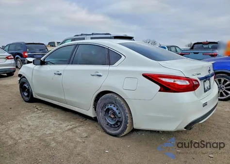 2016 Nissan Altima 2.5 z USA, uszkodzony, nr VIN 1N4AL3AP1GN361944